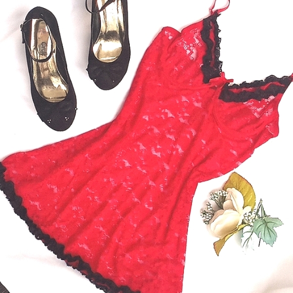 Just Sexy Lace Chemise - Picture 1 of 8